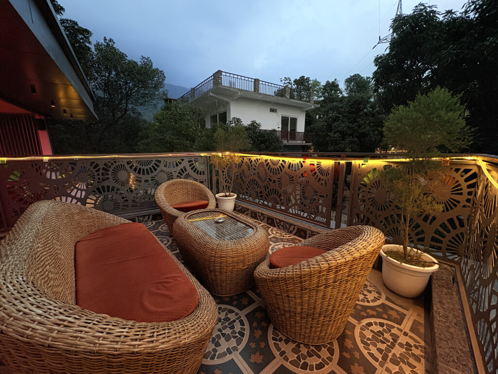 Pinkcafe Bar & Restaurant seating area